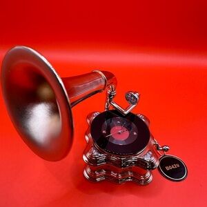 Brand : BULOVA

Collection : MINIATURES

Model : B0429